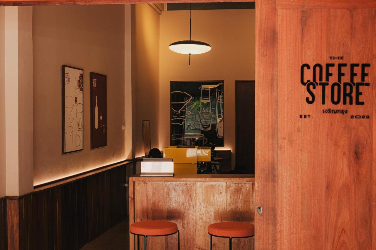 Cozy Room At The Coffee Store Charoenkrung Bangkok Exterior photo